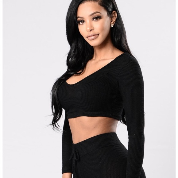 Fashion Nova | NWOT* Black Crop Long Sleeve Hoodie - Picture 8 of 8